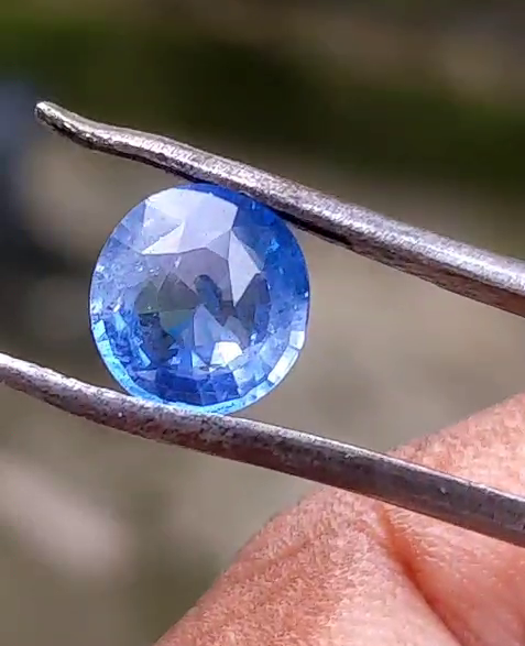 blue sapphire 2.10 ct round natural gemstone precious gemstone for ring or jewellery