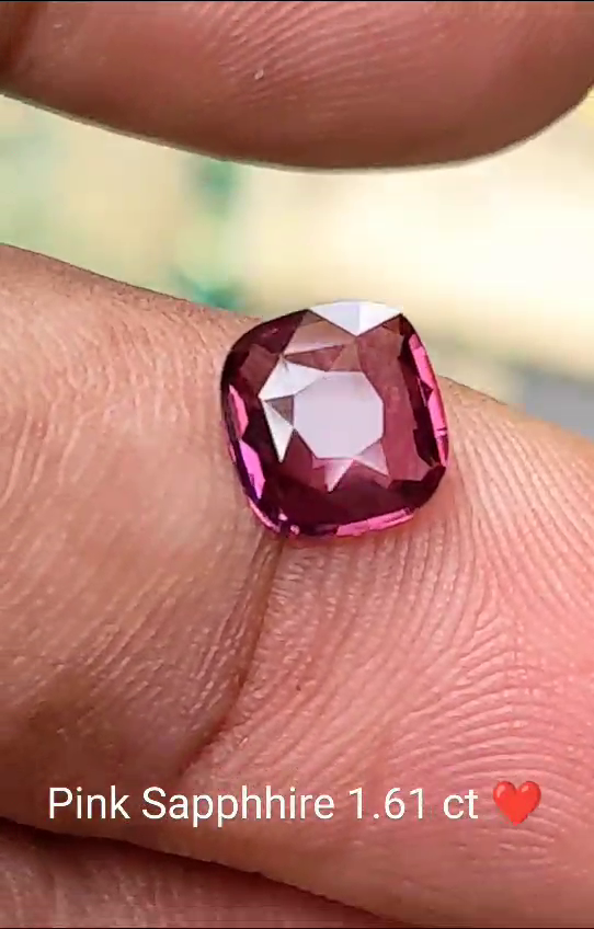 pink sapphire 1.61 ct oval natural gemstone precious gemstone for ring or jewellery - Image 3