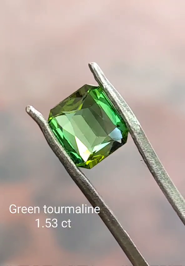 green tourmaline gemstone 1.53 ct natural gems Ceylon srilanka for ring or jewelry - Image 4