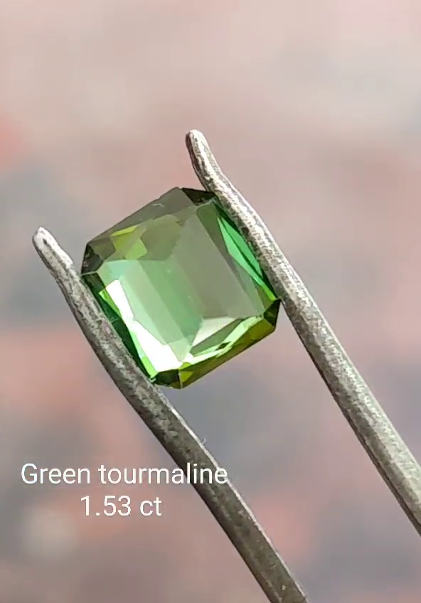 green tourmaline gemstone 1.53 ct natural gems Ceylon srilanka for ring or jewelry - Image 3