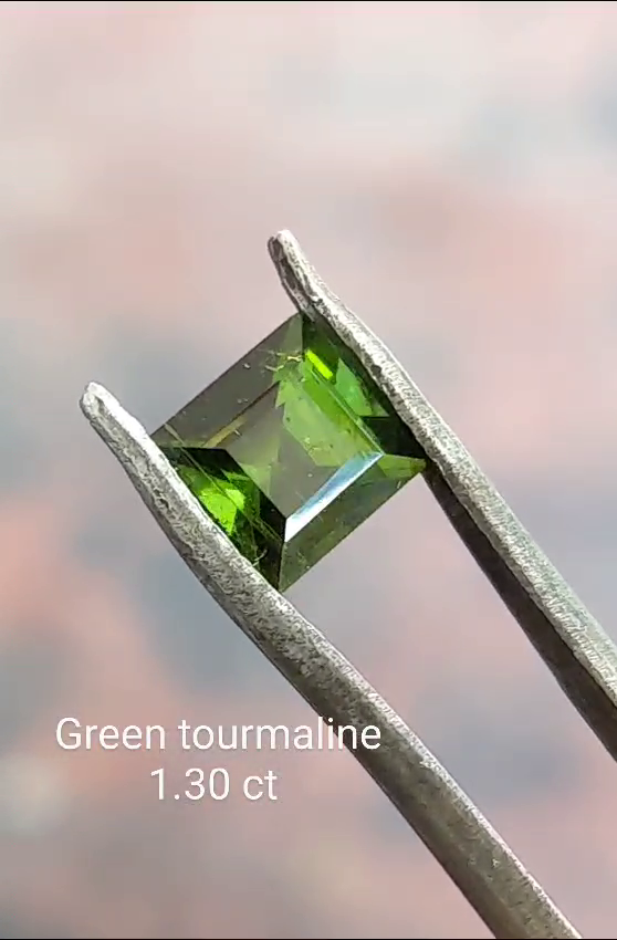 green tourmaline gemstone 1.30 ct natural gems Ceylon srilanka for ring or jewelry - Image 3