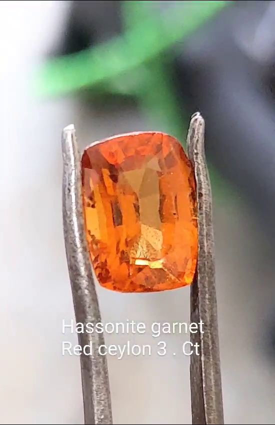 Hessonite red orange Ceylon garnet 3.00 ct natural gems Ceylon srilanka for ring or jewelry